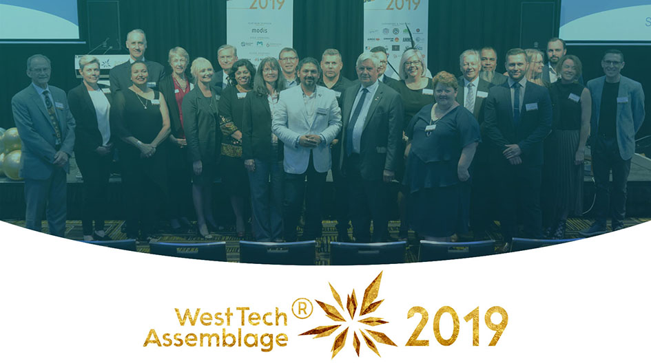 Featured image for blog post WTA2019 big group of people in front of stage